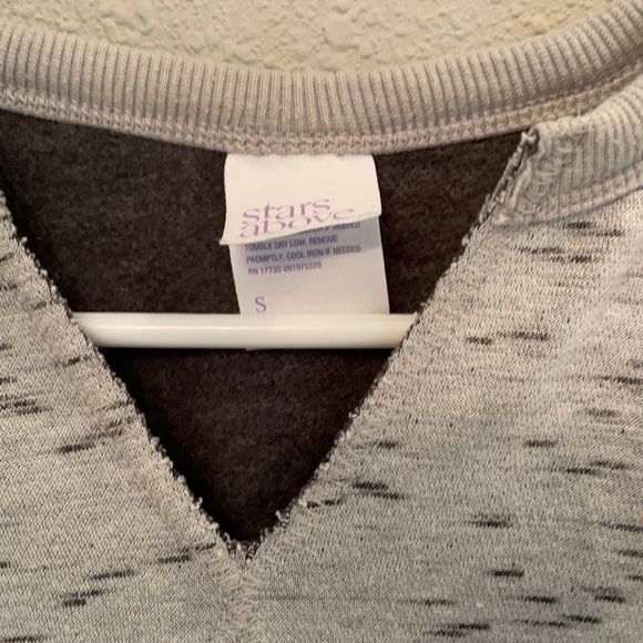 Sweater! - Picture 2 of 2